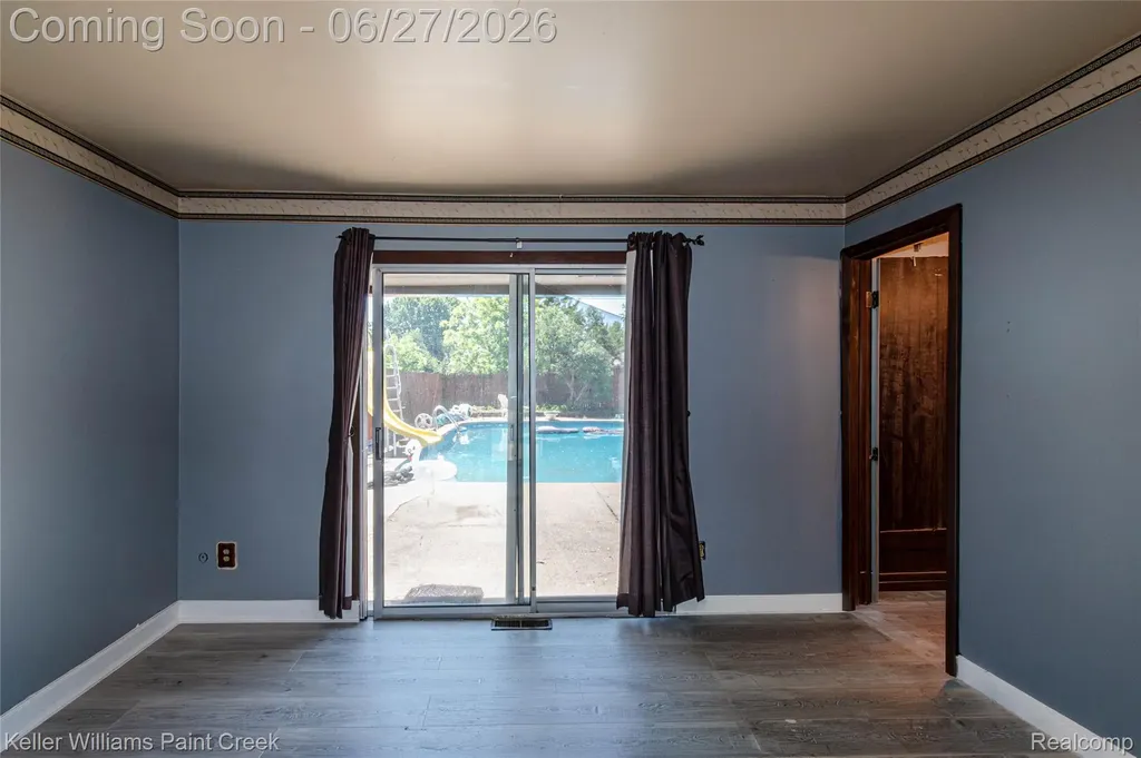 20510 Luna Street Clinton Charter Township MI 48035
