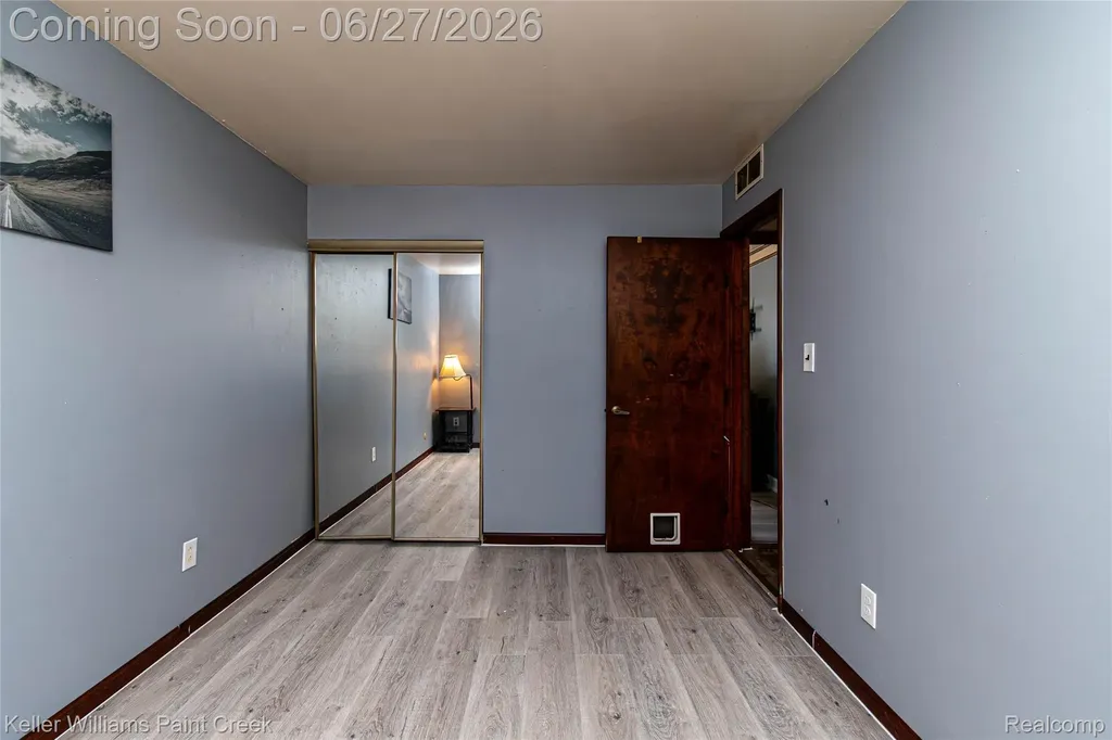 20510 Luna Street Clinton Charter Township MI 48035