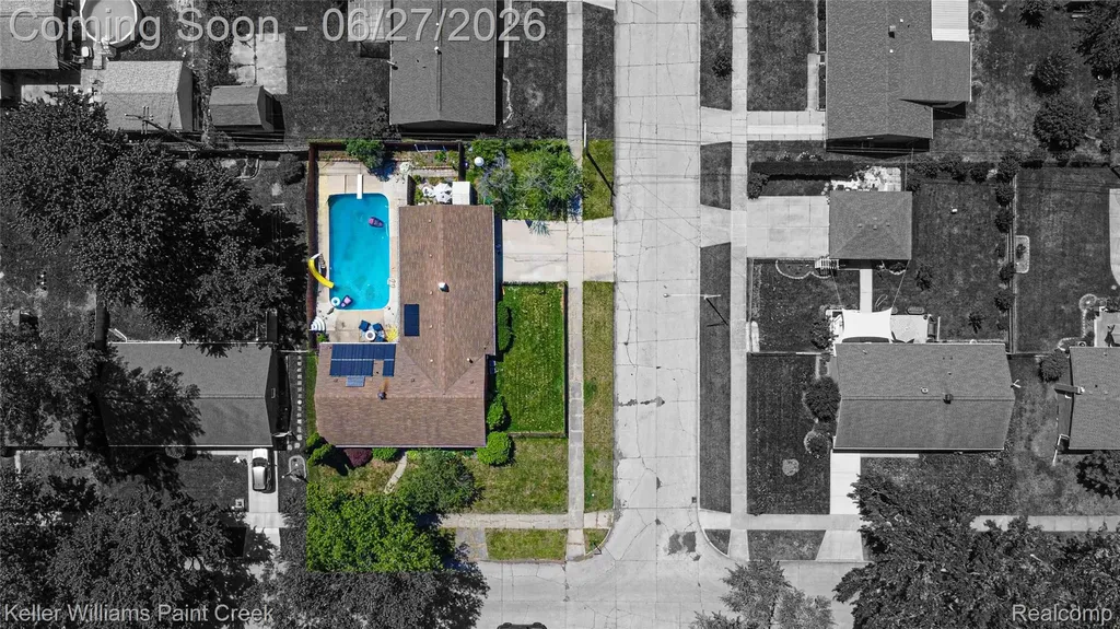 20510 Luna Street Clinton Charter Township MI 48035