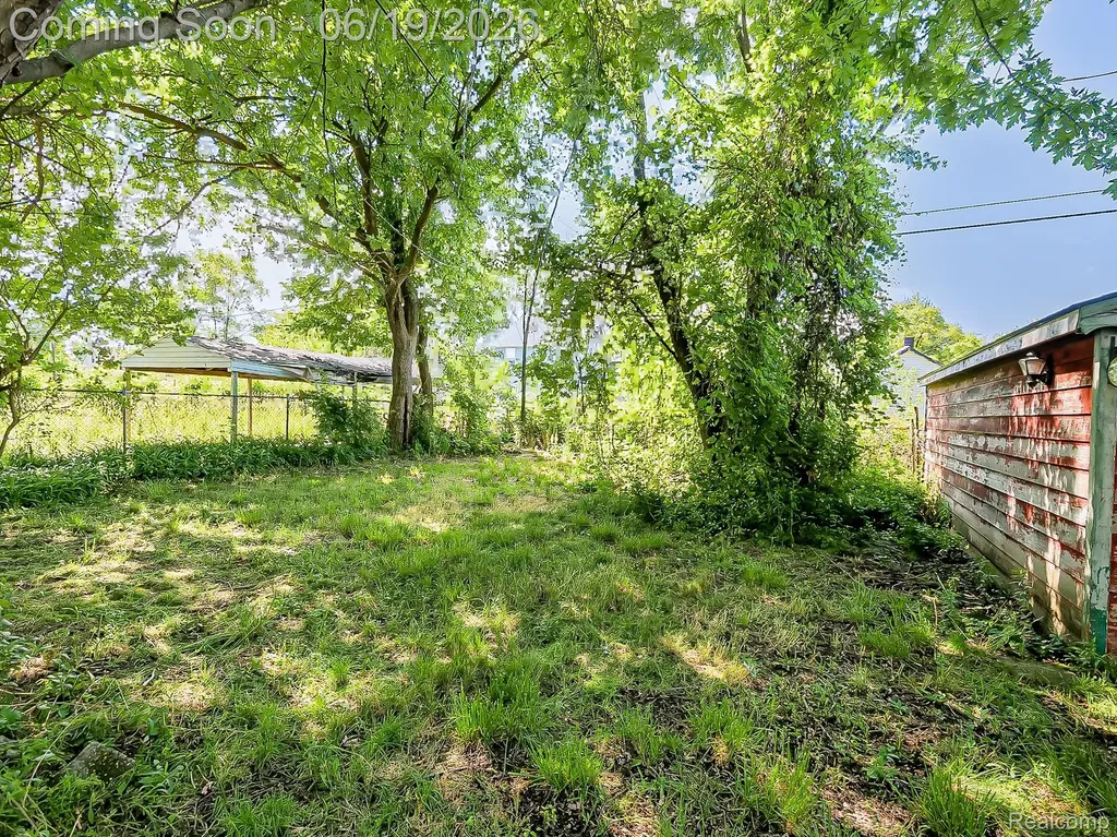 7681 Ellsworth Street Detroit City MI 48238