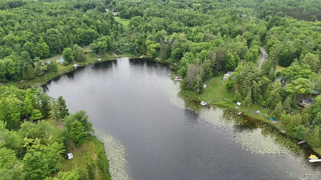 3410 Algonquin Trail Curtis Township MI 48737
