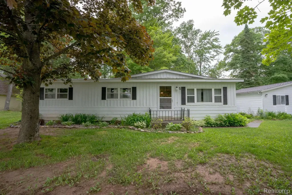 3410 Algonquin Trail Curtis Township MI 48737