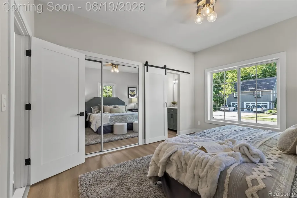 117 E Church Street E Lake Orion Village MI 48362