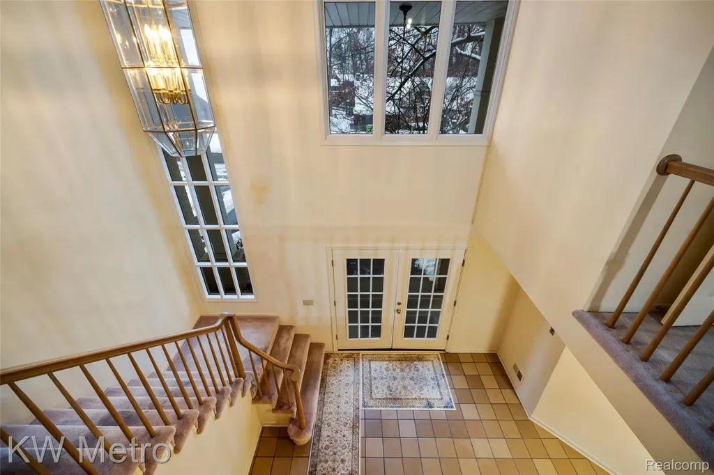 3086 Bloomfield Park Drive West Bloomfield Charter Township MI 48323