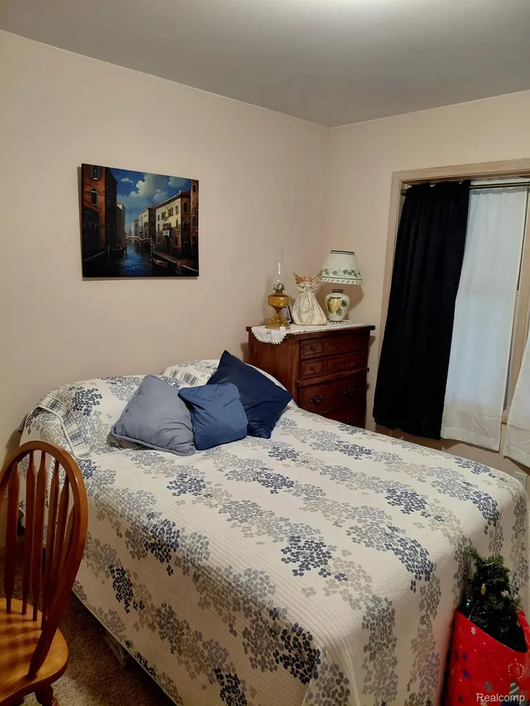 4405 S Hemlock Road Centerville Township MI 49621