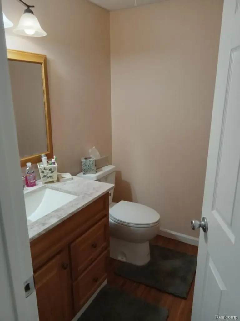 4405 S Hemlock Road Centerville Township MI 49621