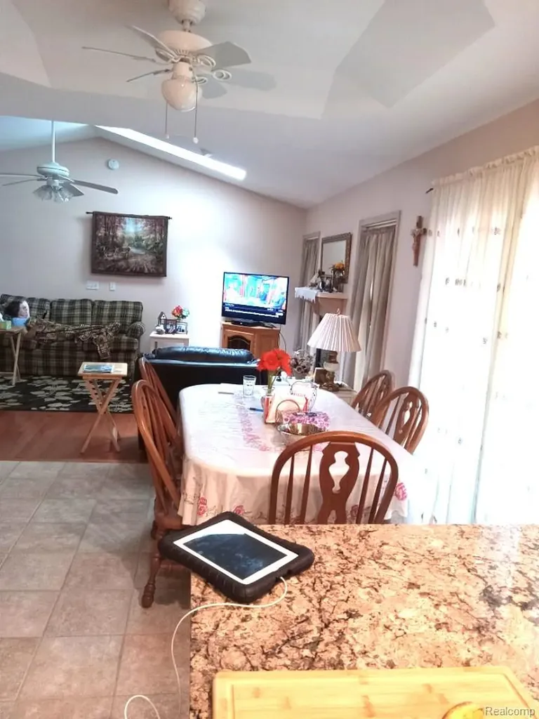 4405 S Hemlock Road Centerville Township MI 49621