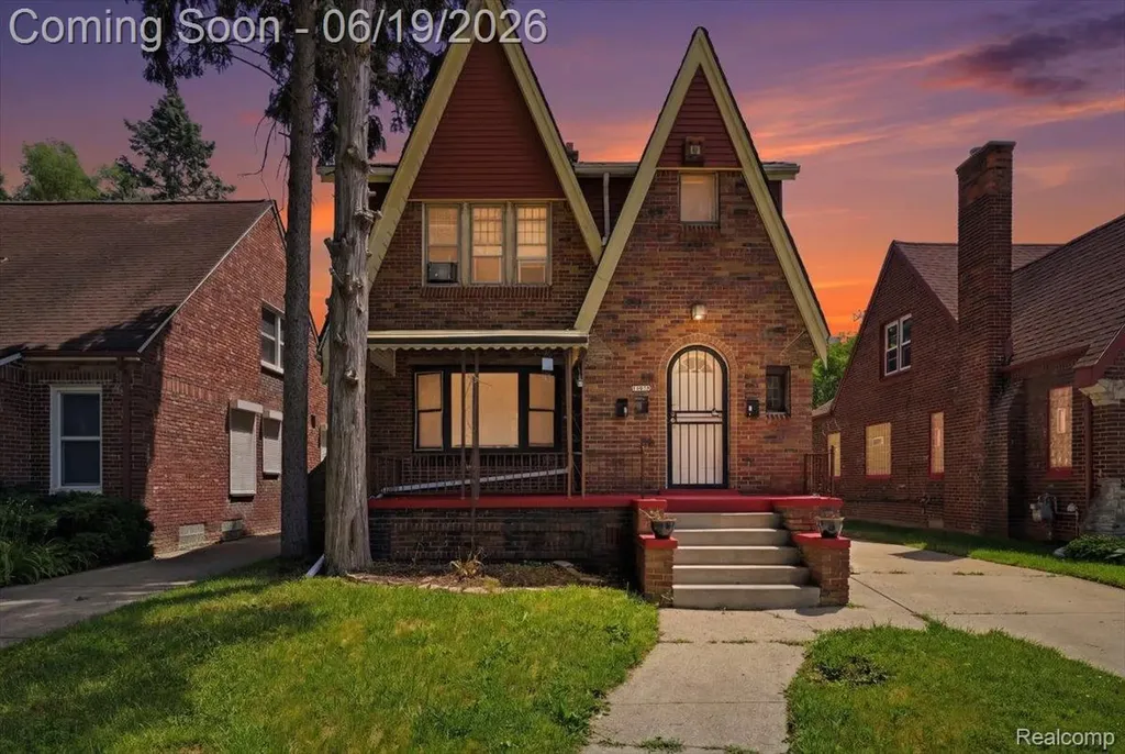 13572 Saint Marys Street Detroit City MI 48227
