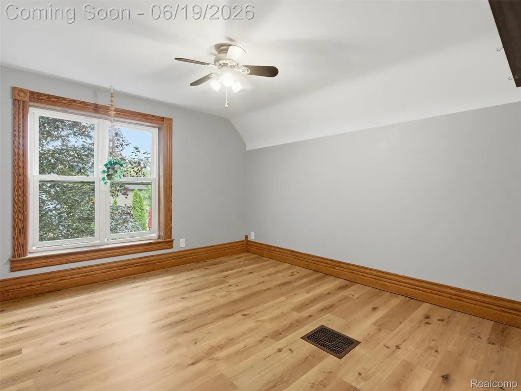 53633 Chesterfield Road Chesterfield Township MI 48051