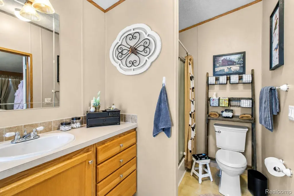 29311 Hidden River Drive Gibraltar City MI 48173