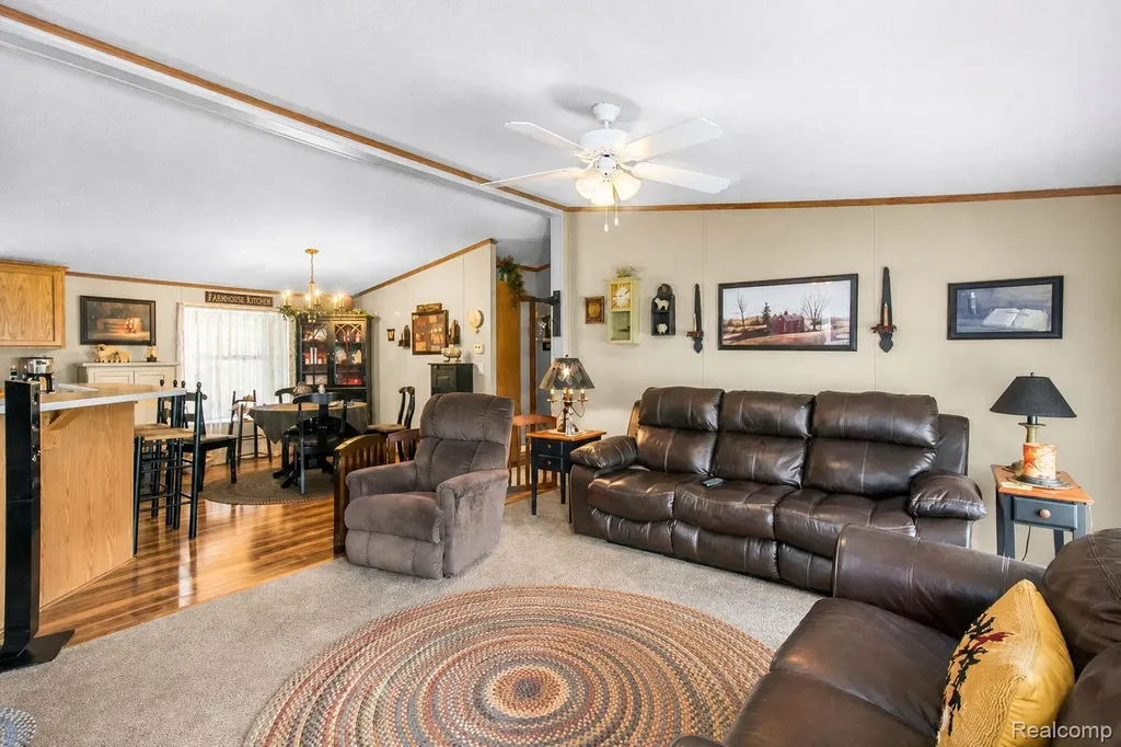 29311 Hidden River Drive Gibraltar City MI 48173