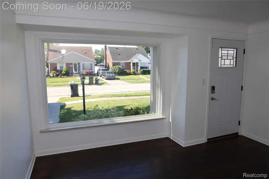 17396 Brody Avenue Allen Park City MI 48101