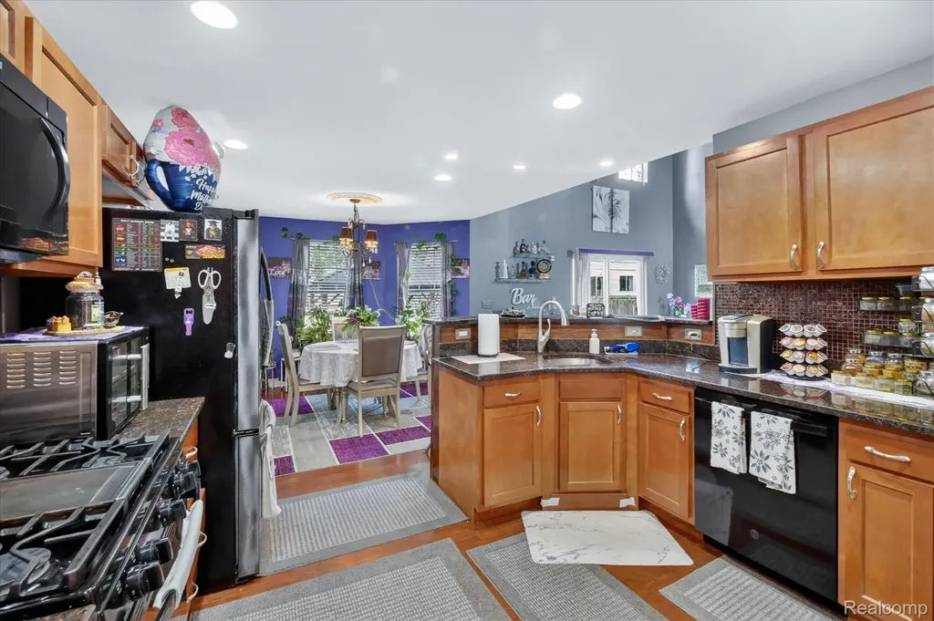 15934 Athens Avenue Clinton Charter Township MI 48035