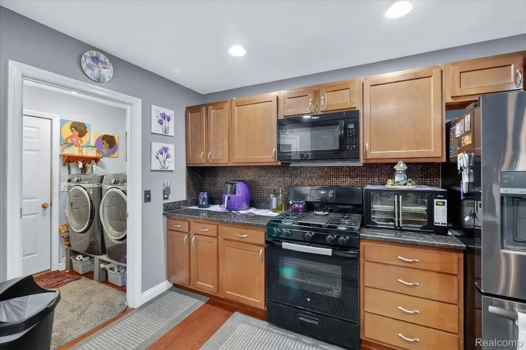15934 Athens Avenue Clinton Charter Township MI 48035