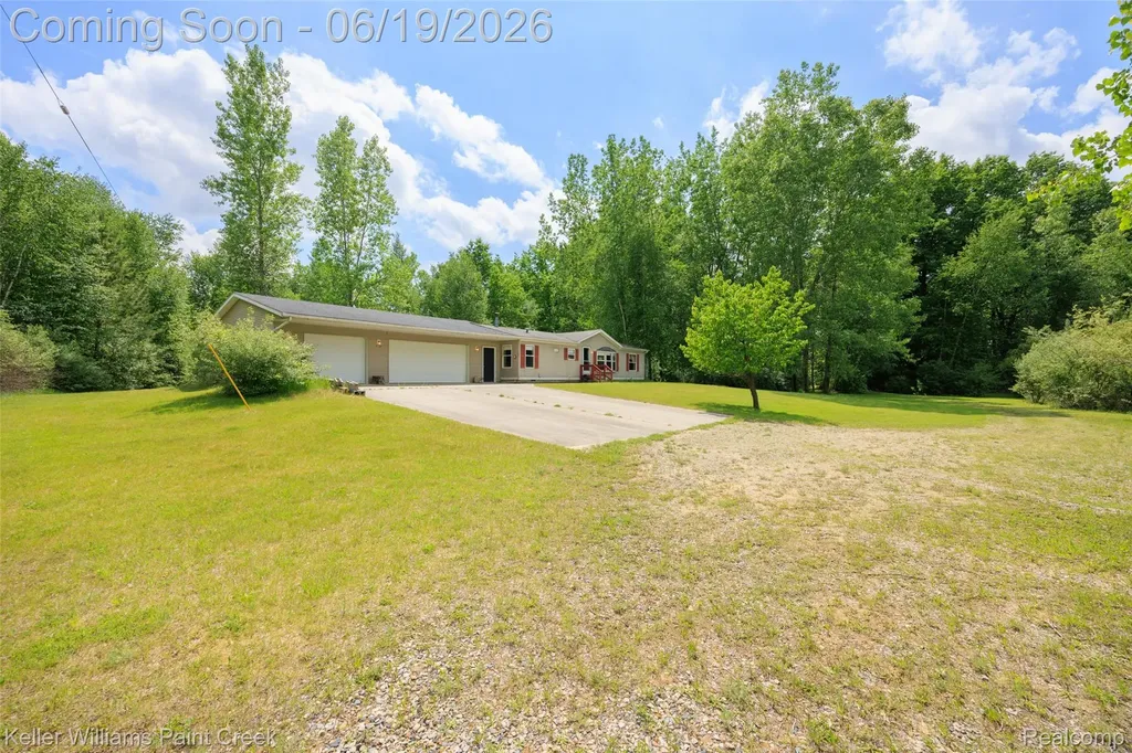 2457 Harrington Road Buel Township MI 48422