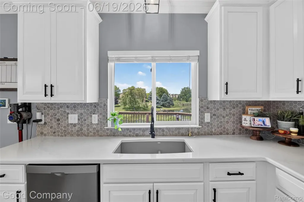 1020 Cross Street Oxford Charter Township MI 48371