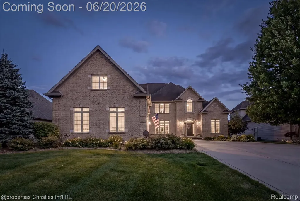 595 Ridge Point Drive Dundee Village MI 48131