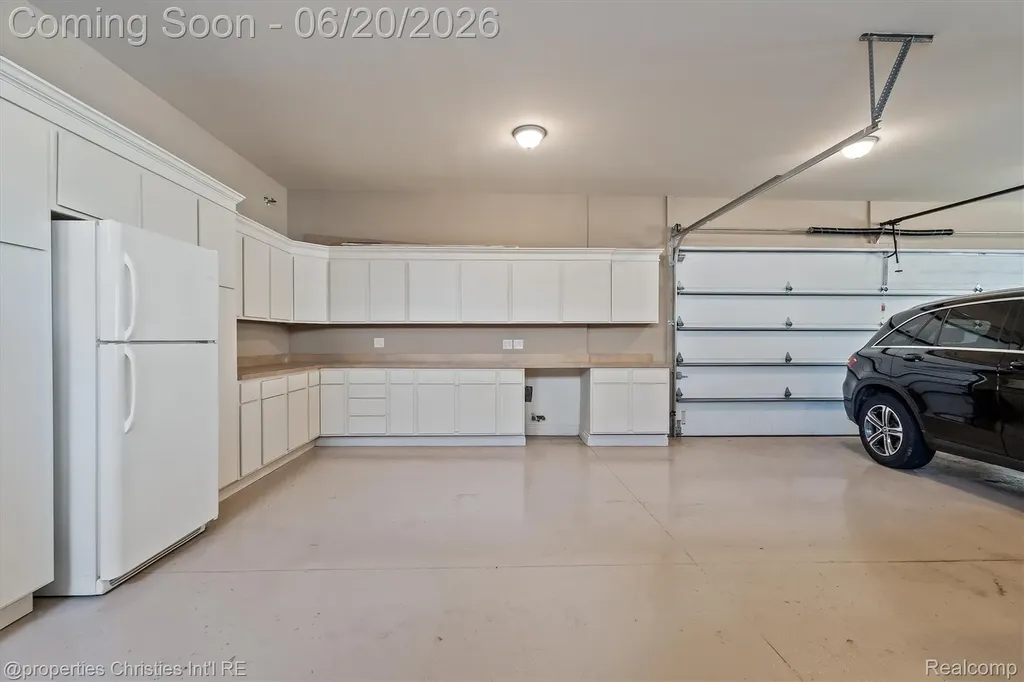 595 Ridge Point Drive Dundee Village MI 48131