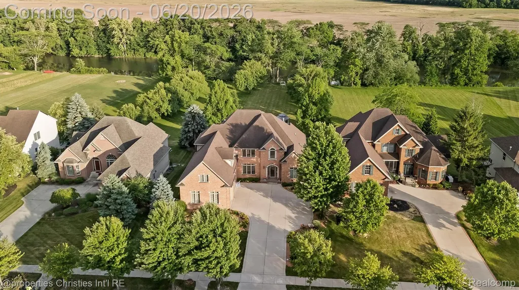 595 Ridge Point Drive Dundee Village MI 48131