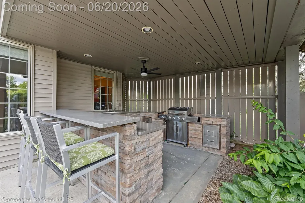 595 Ridge Point Drive Dundee Village MI 48131