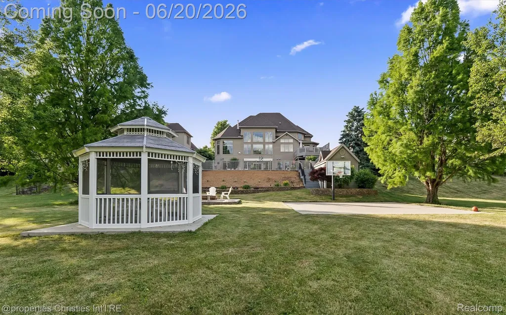 595 Ridge Point Drive Dundee Village MI 48131