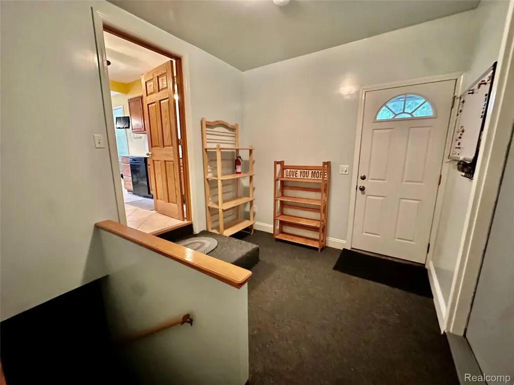 3404 Rockhaven Avenue Rochester Hills City MI 48309