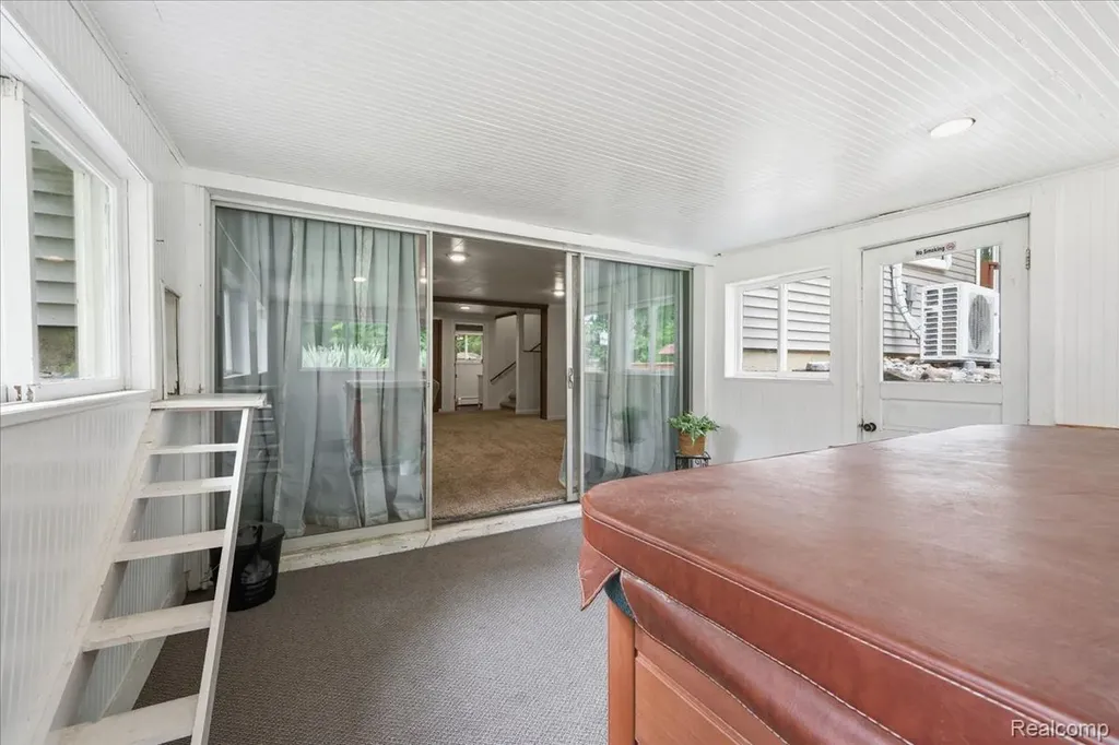10210 Lavern Court Vienna Charter Township MI 48420