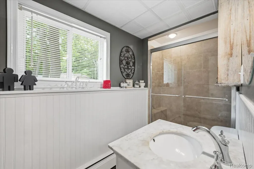 10210 Lavern Court Vienna Charter Township MI 48420