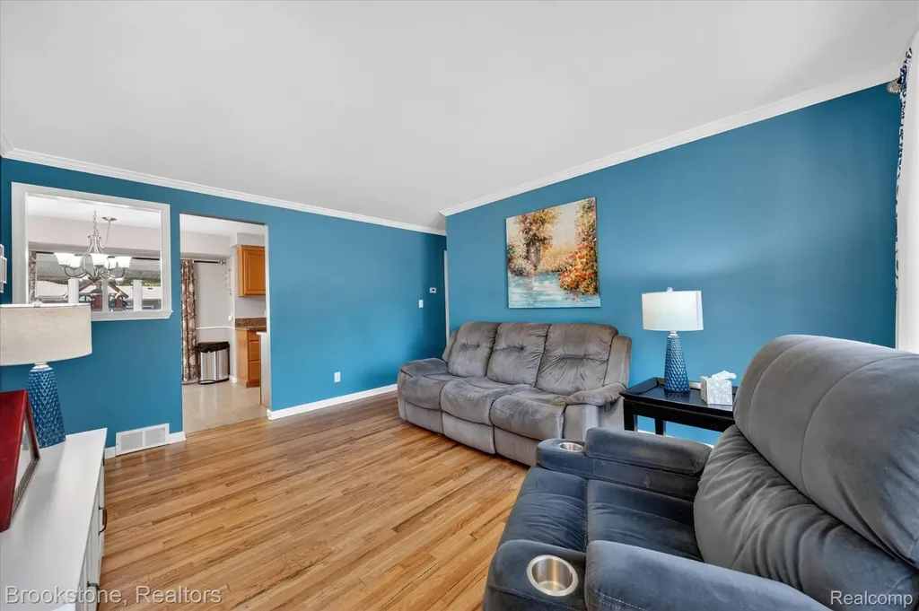 23784 Linne Street Clinton Charter Township MI 48035