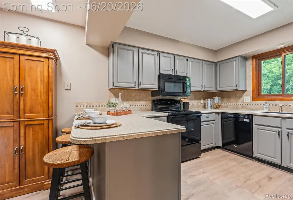 3325 Proctor Lane Oakland Charter Township MI 48363