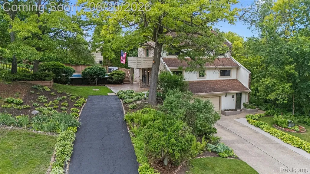 3325 Proctor Lane Oakland Charter Township MI 48363