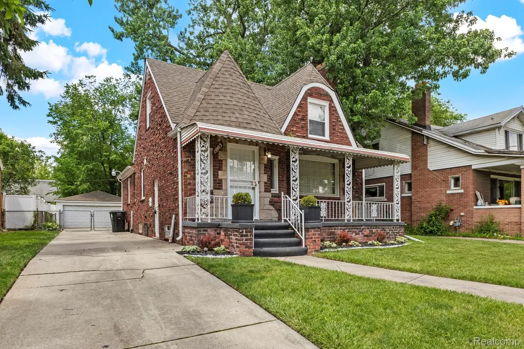 15903 Saint Marys Street Detroit City MI 48227