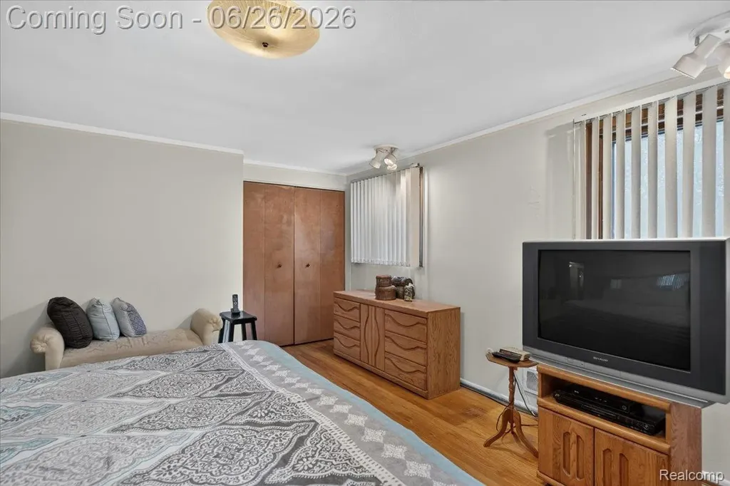 18917 Filmore Street Southfield City MI 48075