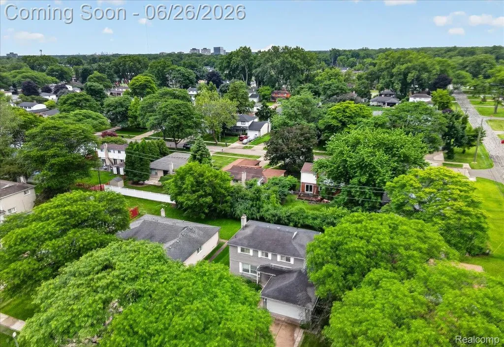 18917 Filmore Street Southfield City MI 48075