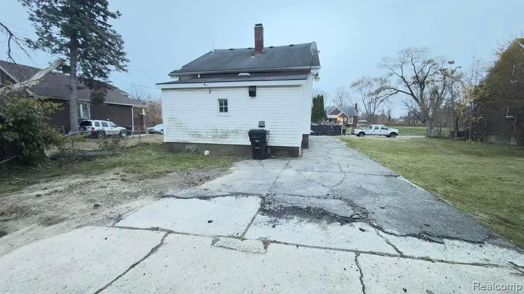 12061 Wade Street Detroit City MI 48213