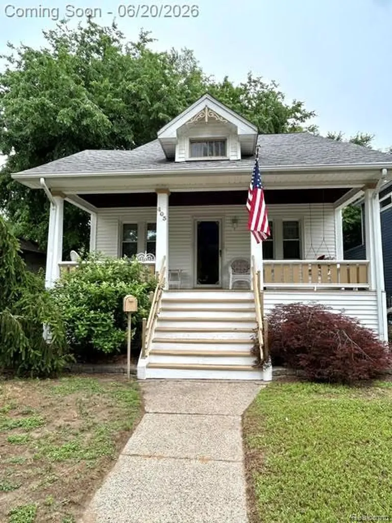403 California Avenue Royal Oak City MI 48067