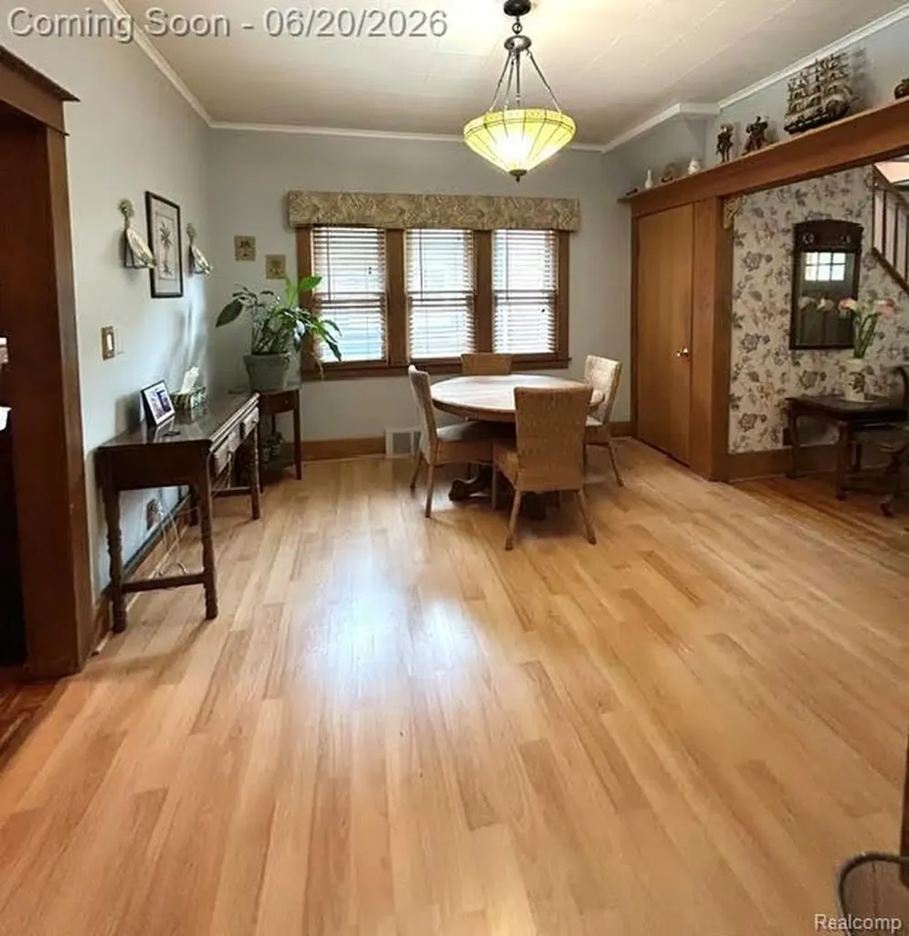 403 California Avenue Royal Oak City MI 48067