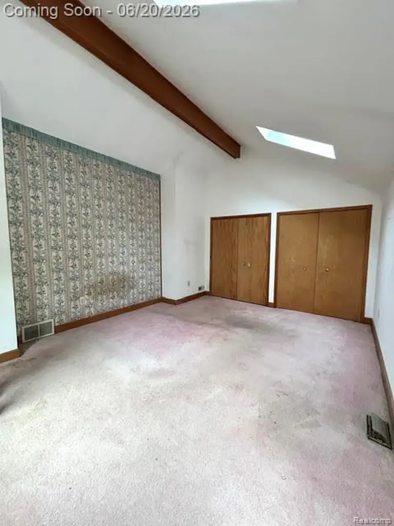 403 California Avenue Royal Oak City MI 48067