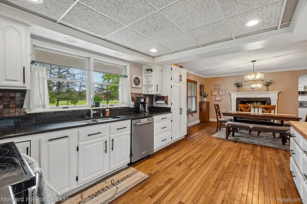 66653 Hartway Road Ray Township MI 48096