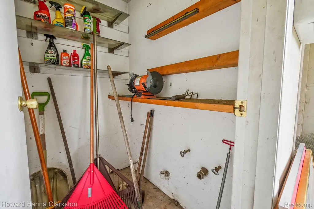 66653 Hartway Road Ray Township MI 48096