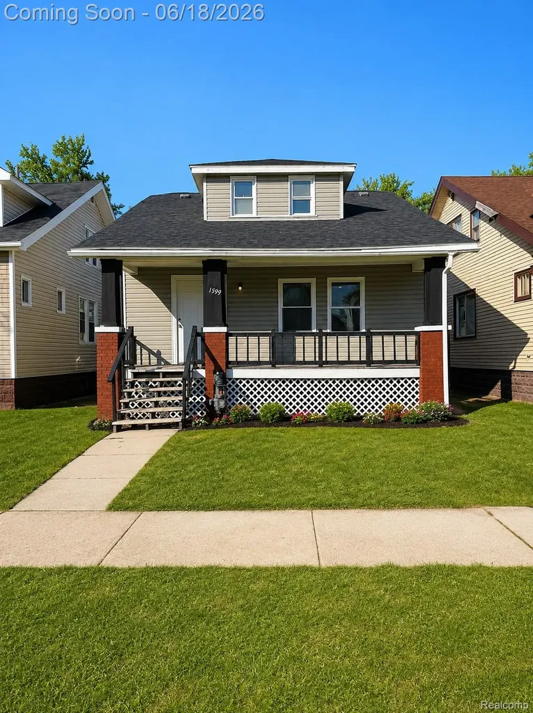 13997 Cloverlawn Street Detroit City MI 48238