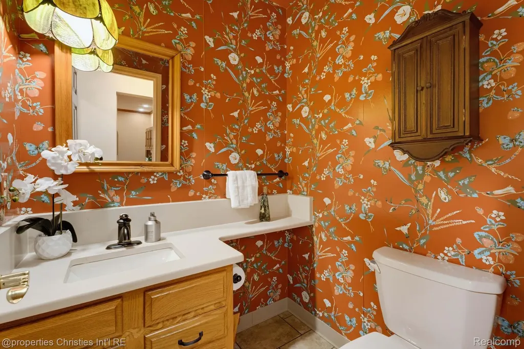 2593 Hounds Chase Drive Troy City MI 48098