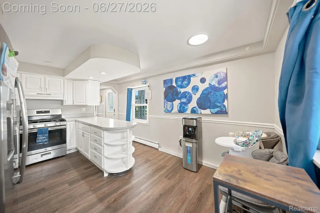29156 Coolidge Street Roseville City MI 48066