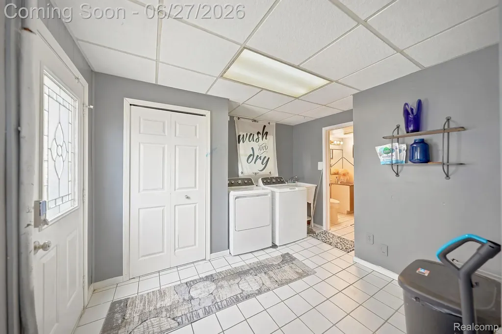 29156 Coolidge Street Roseville City MI 48066