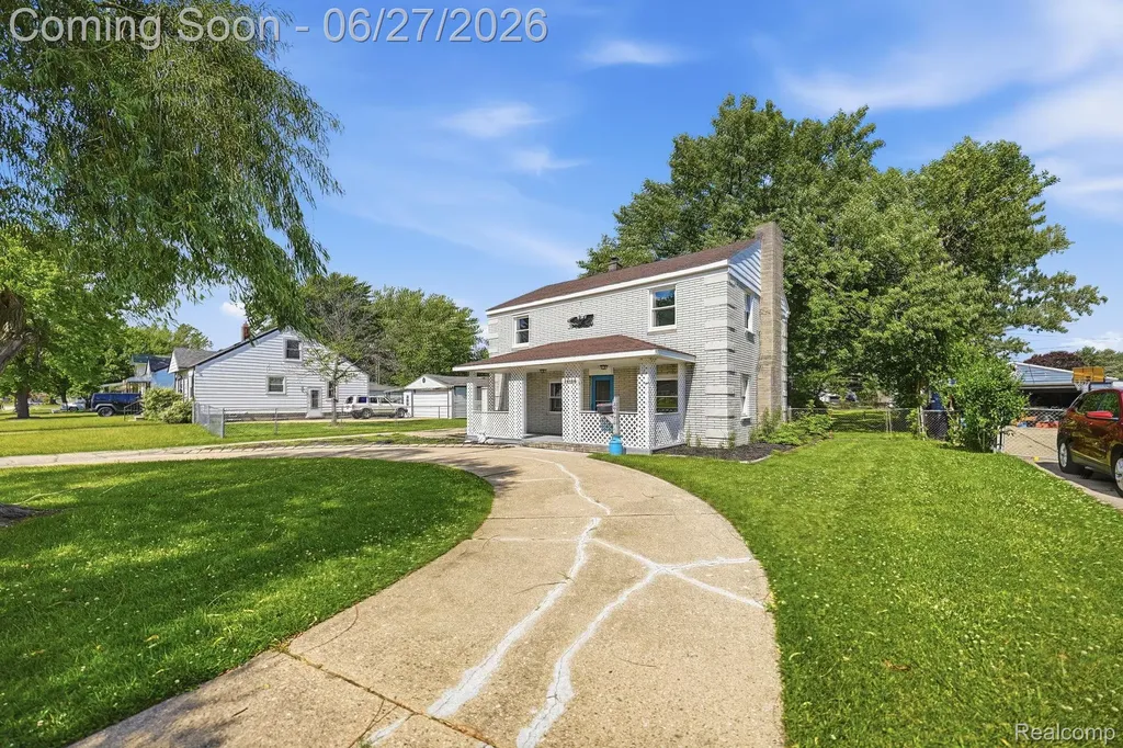 29156 Coolidge Street Roseville City MI 48066