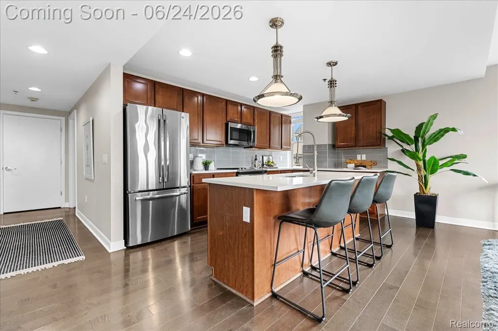 525 W Lafayette Boulevard Detroit City MI 48226