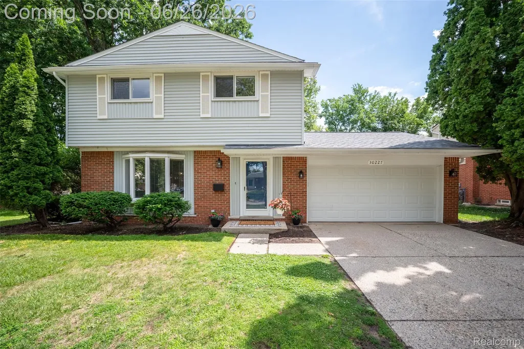 30227 Stockton Avenue Farmington City MI 48336
