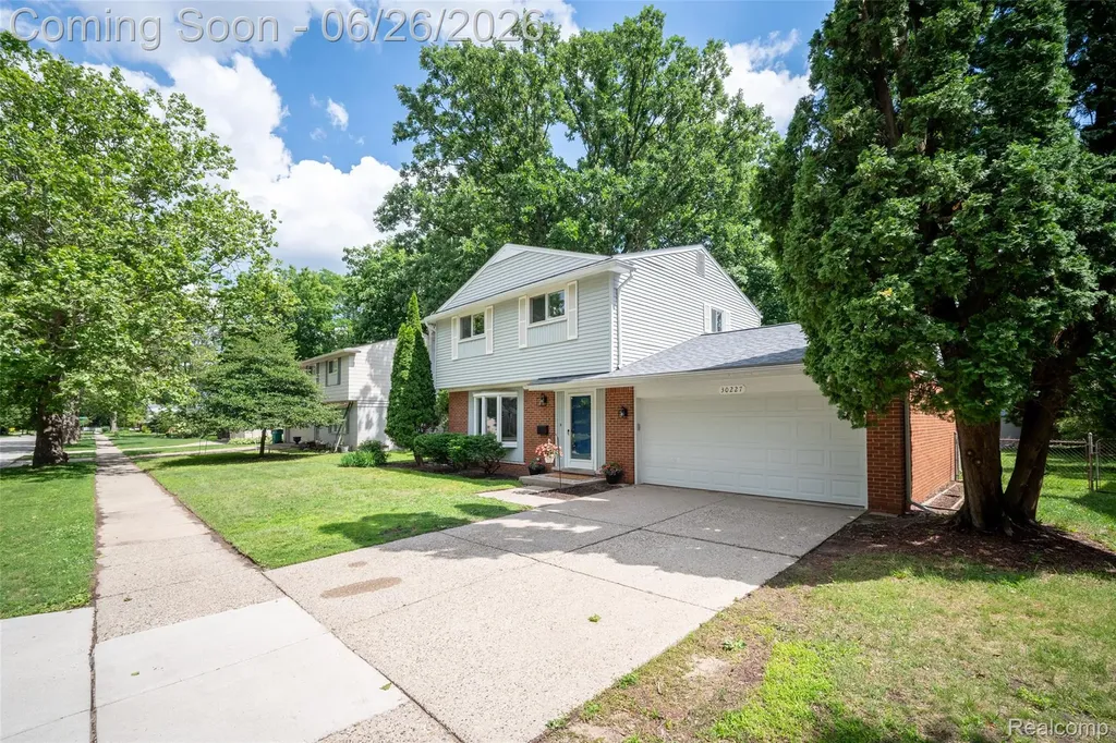 30227 Stockton Avenue Farmington City MI 48336