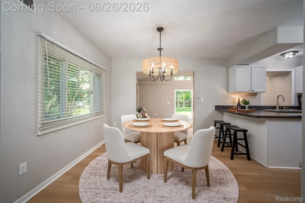 30227 Stockton Avenue Farmington City MI 48336