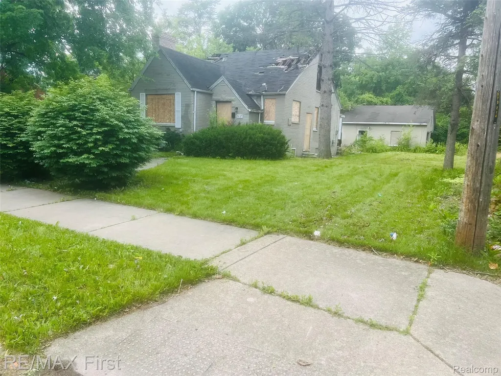 5117 University Place Detroit City MI 48224